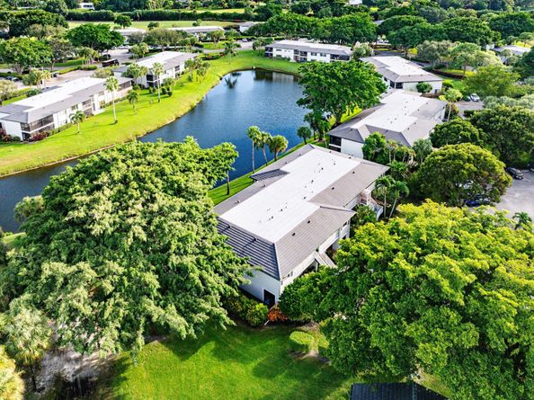 38 Southport Lane A, Boynton Beach FL 33436
