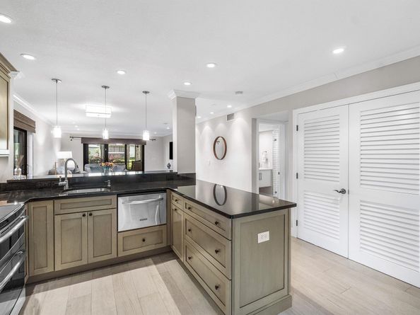 38 Southport Lane A, Boynton Beach FL 33436