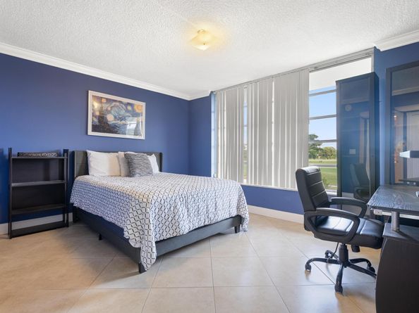 3001 S Palm Aire Dr 206, Pompano Beach FL 33069