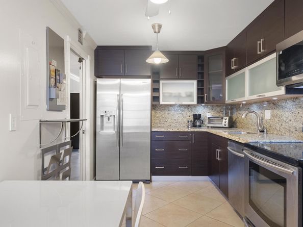 3001 S Palm Aire Dr 206, Pompano Beach FL 33069