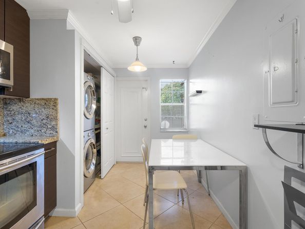 3001 S Palm Aire Dr 206, Pompano Beach FL 33069