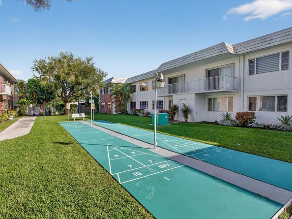 418 S Cypress Rd 110, Pompano Beach FL 33060