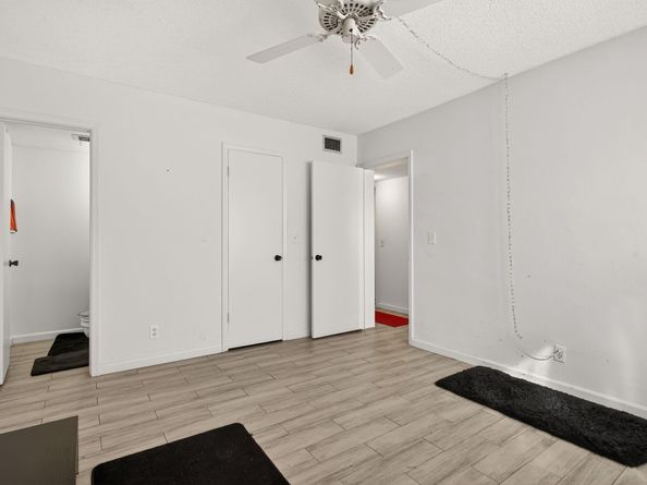 418 S Cypress Rd 110, Pompano Beach FL 33060