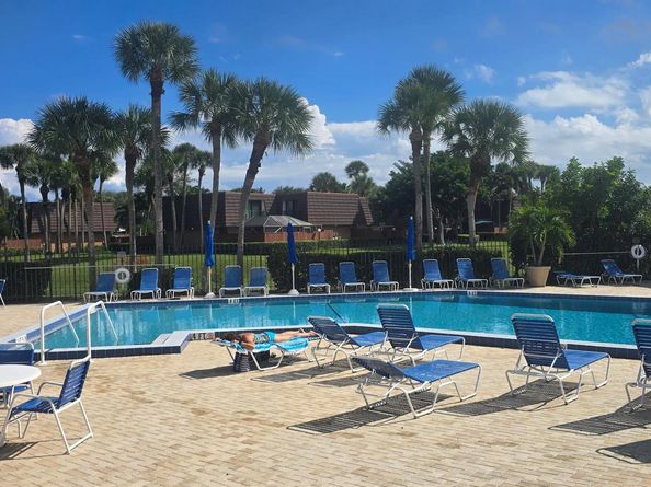 2029 20th Court 65d, Jupiter FL 33477