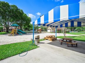 3246 Carambola Cir 3246, Pompano Beach FL 33066