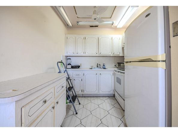 251 Preston F 251, Boca Raton FL 33434