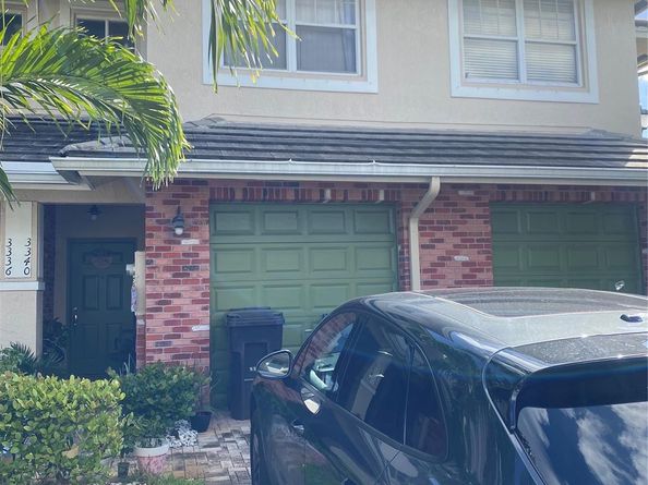 3340 NW 29th Ct, Lauderdale Lakes FL 33311