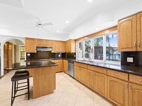 629 SW 8th Ter, Fort Lauderdale FL 33315