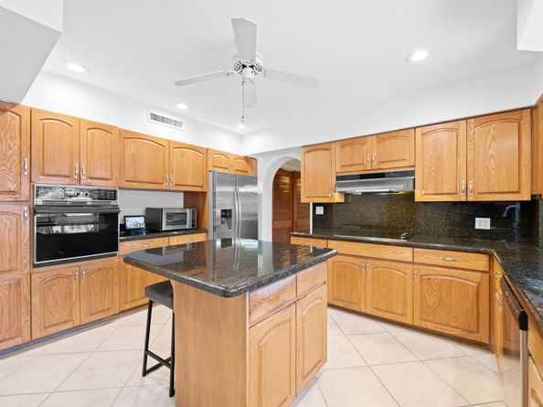 629 SW 8th Ter, Fort Lauderdale FL 33315