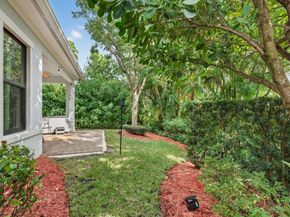 8880 NW 37th Dr, Coral Springs FL 33065