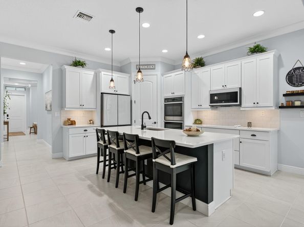 8880 NW 37th Dr, Coral Springs FL 33065