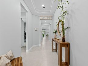 8880 NW 37th Dr, Coral Springs FL 33065