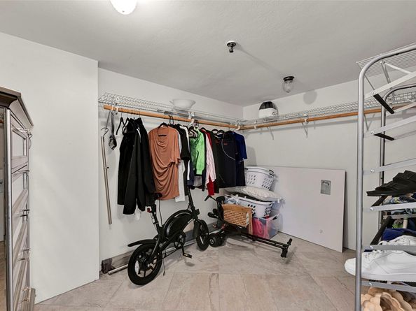 851 N Surf Rd 502, Hollywood FL 33019