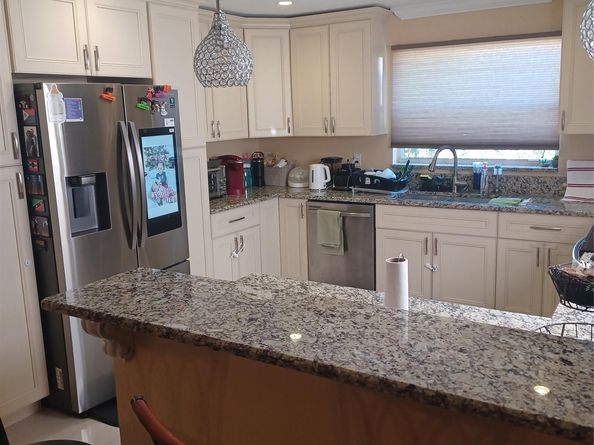 206 Gale Pl, West Palm Beach FL 33409