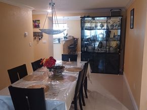 206 Gale Pl, West Palm Beach FL 33409