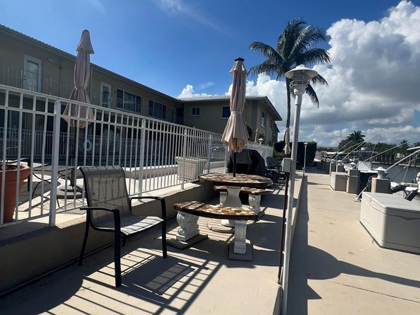 2811 NE 51st Street 6, Fort Lauderdale FL 33308