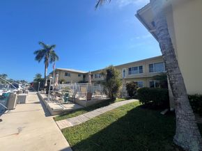 2811 NE 51st Street 6, Fort Lauderdale FL 33308