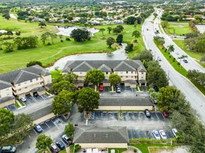 2100 Greenview Shores Boulevard 523, Wellington FL 33414