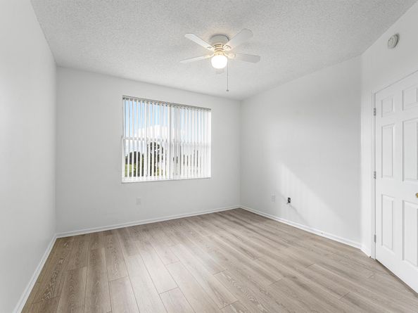 2100 Greenview Shores Boulevard 523, Wellington FL 33414