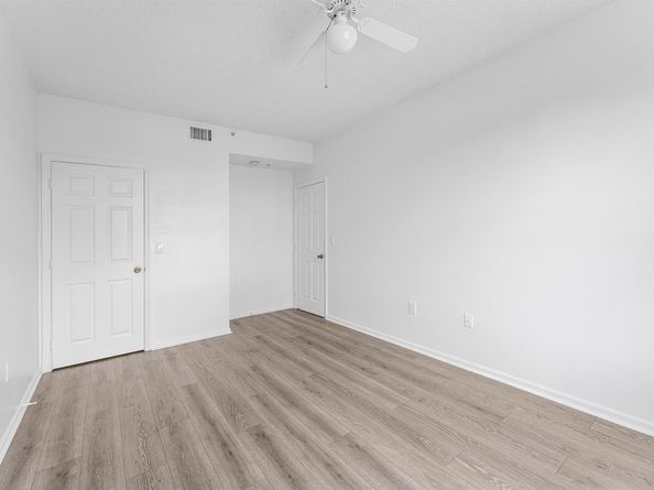 2100 Greenview Shores Boulevard 523, Wellington FL 33414