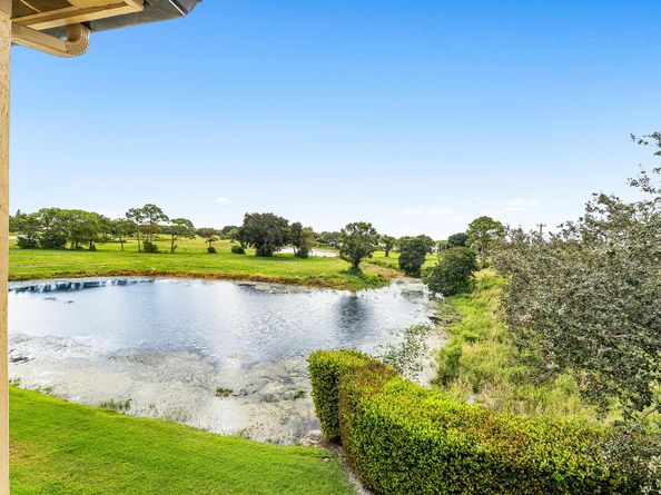 2100 Greenview Shores Boulevard 523, Wellington FL 33414