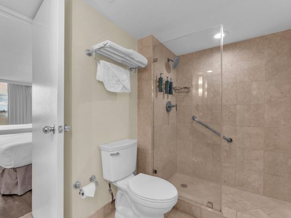 2670 E Sunrise Blvd 705, Fort Lauderdale FL 33304