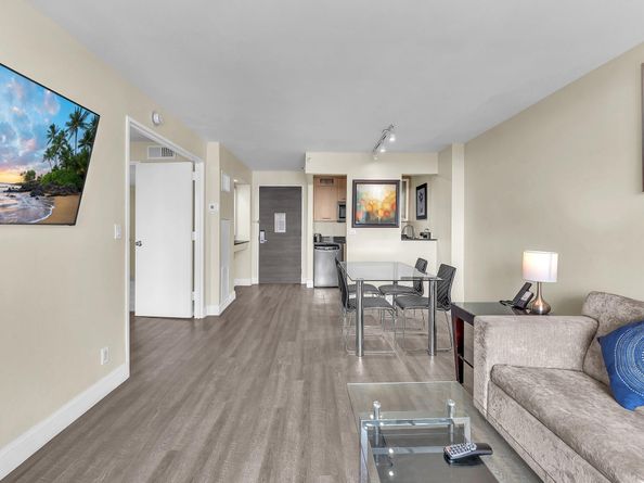 2670 E Sunrise Blvd 705, Fort Lauderdale FL 33304