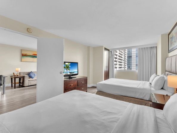 2670 E Sunrise Blvd 705, Fort Lauderdale FL 33304