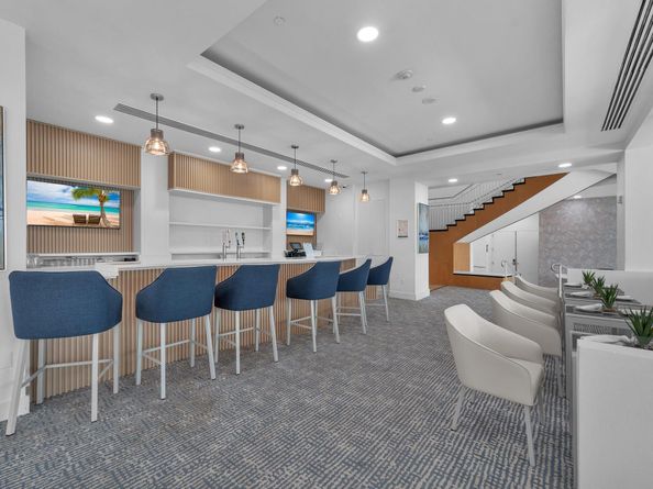 2670 E Sunrise Blvd 705, Fort Lauderdale FL 33304