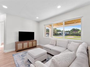 7021 SW 12th St, Pembroke Pines FL 33023