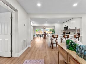 7021 SW 12th St, Pembroke Pines FL 33023