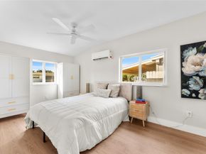 7021 SW 12th St, Pembroke Pines FL 33023