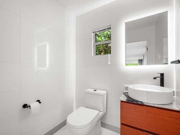 1232 NE 17th Way, Fort Lauderdale FL 33304