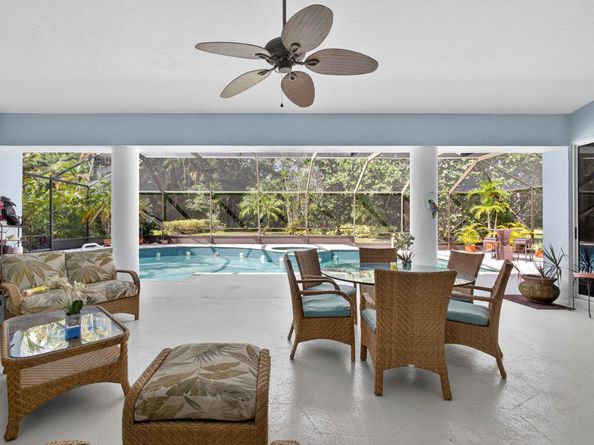 6403 Brandon St, West Palm Beach FL 33418