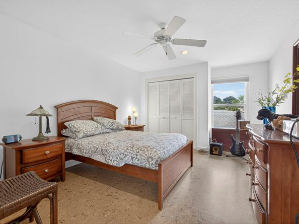 6403 Brandon St, West Palm Beach FL 33418