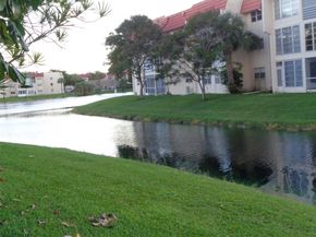 2831 E Sunrise Lks Dr 209, Fort Lauderdale FL 33322