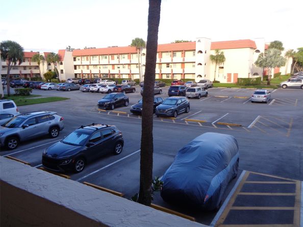 2831 E Sunrise Lks Dr 209, Fort Lauderdale FL 33322