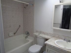 2831 E Sunrise Lks Dr 209, Fort Lauderdale FL 33322