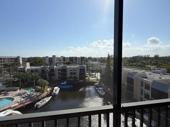 9 Royal Palm Way 6040, Boca Raton FL 33432