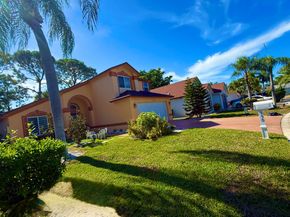 150 Paddock Lane, Greenacres FL 33413