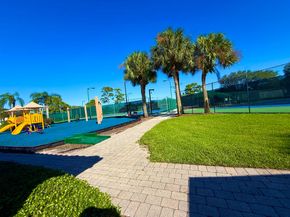 150 Paddock Lane, Greenacres FL 33413