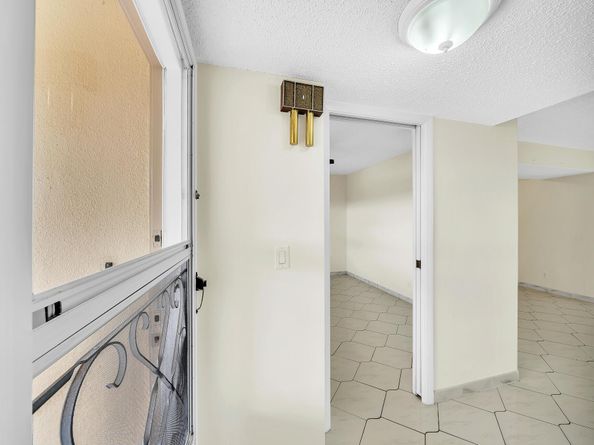 3524 Via Poinciana 604, Lake Worth FL 33467