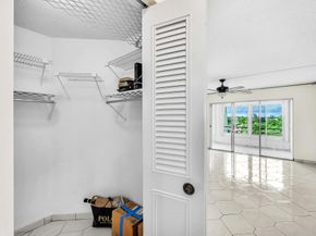 3524 Via Poinciana 604, Lake Worth FL 33467
