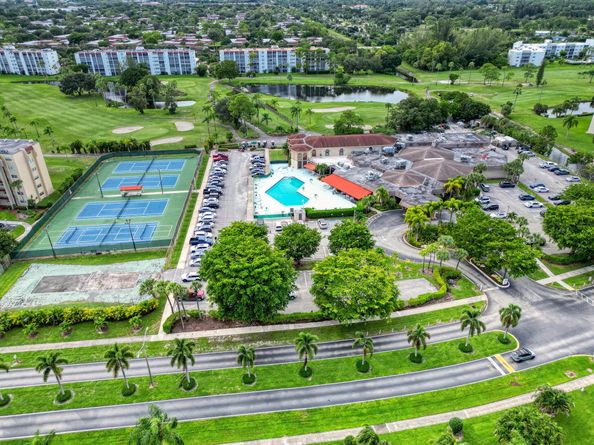 3524 Via Poinciana 604, Lake Worth FL 33467