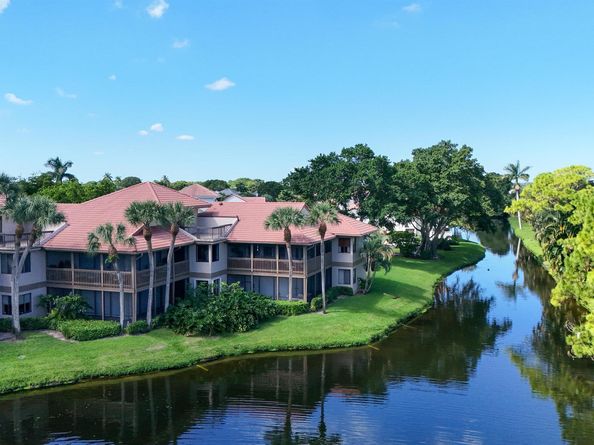 19199 Sabal Lake Drive, Boca Raton FL 33434