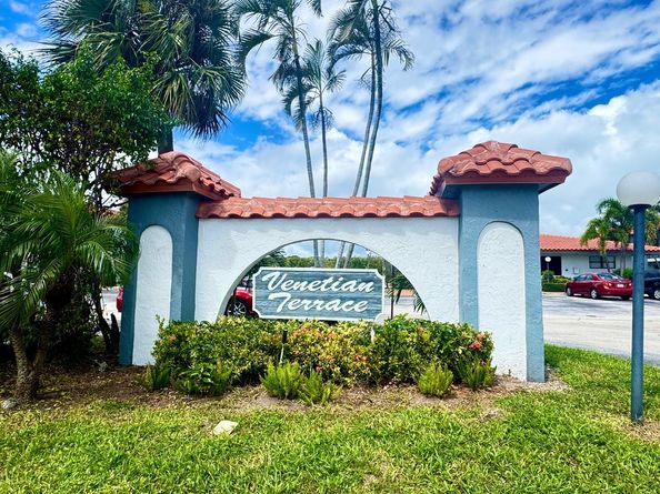 2161 W Woolbright Rd m202, Boynton Beach FL 33426