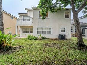 7478 NW 17th Dr, Hollywood FL 33024