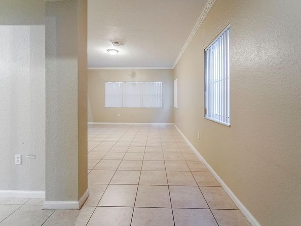 7478 NW 17th Dr, Hollywood FL 33024