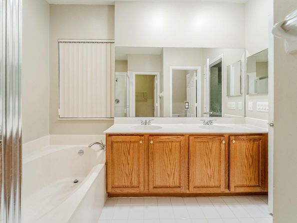 7478 NW 17th Dr, Hollywood FL 33024