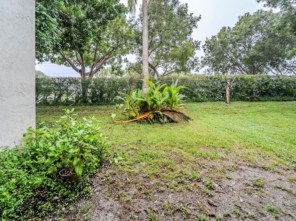 7478 NW 17th Dr, Hollywood FL 33024